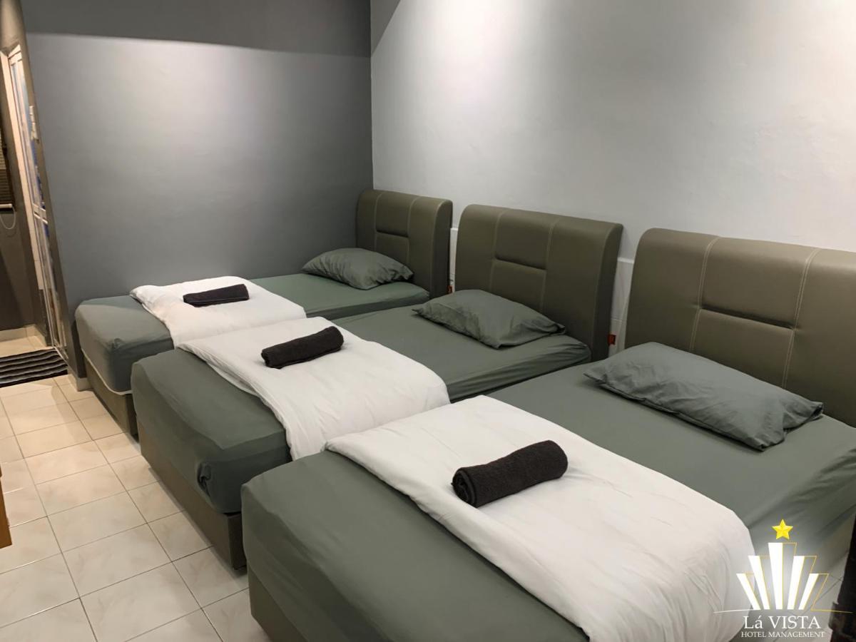 Malim Melaka Homestay Экстерьер фото