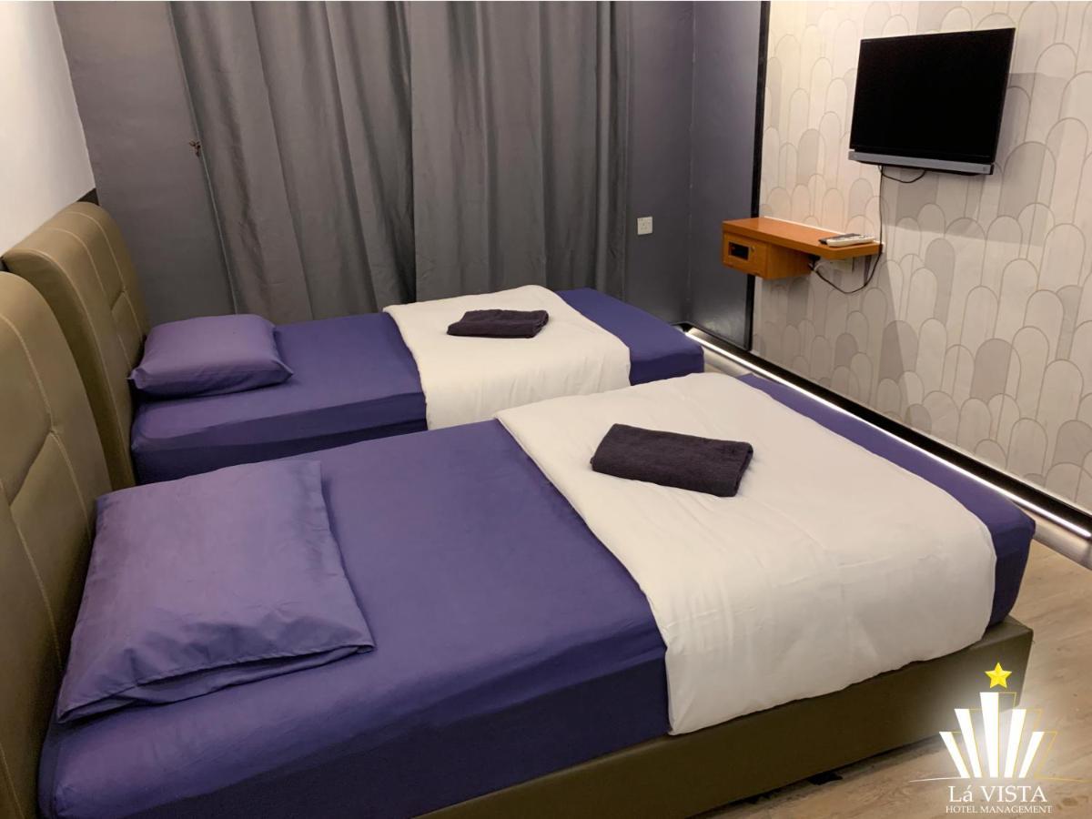 Malim Melaka Homestay Экстерьер фото